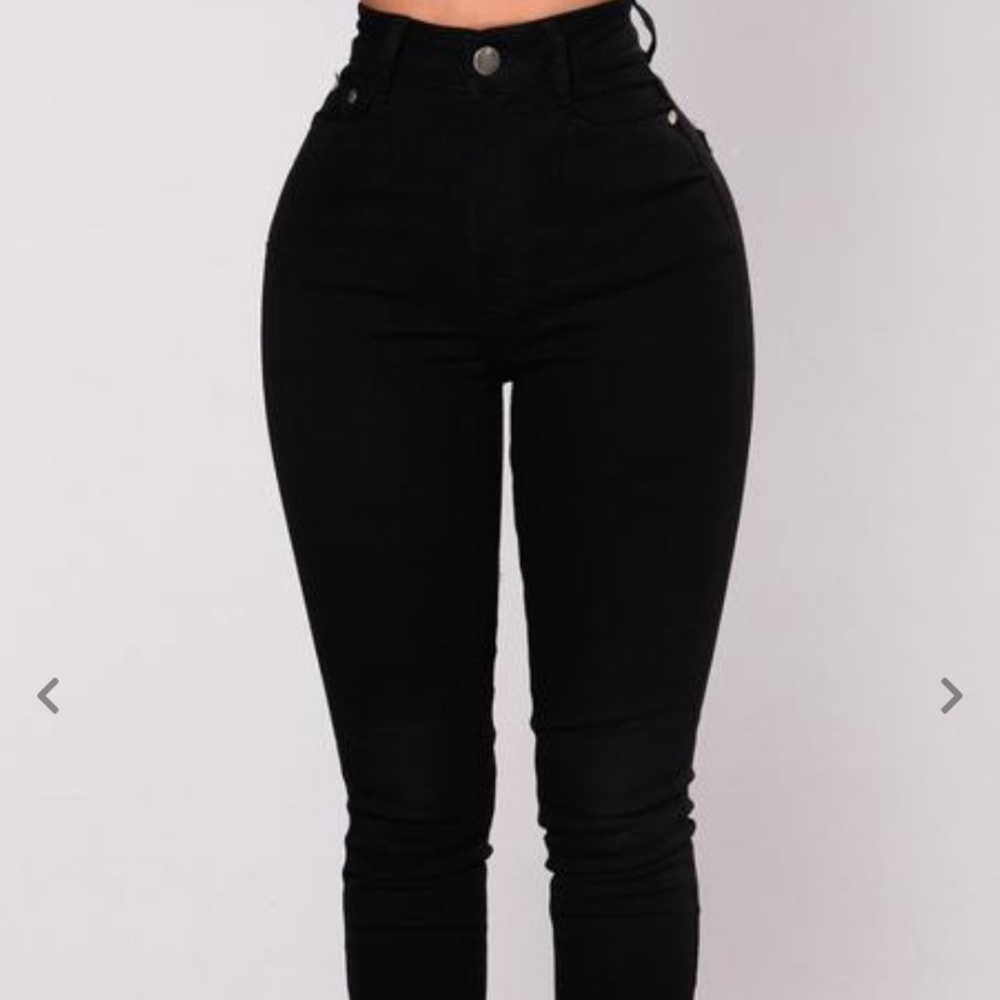 Fashion nova tight black jeans